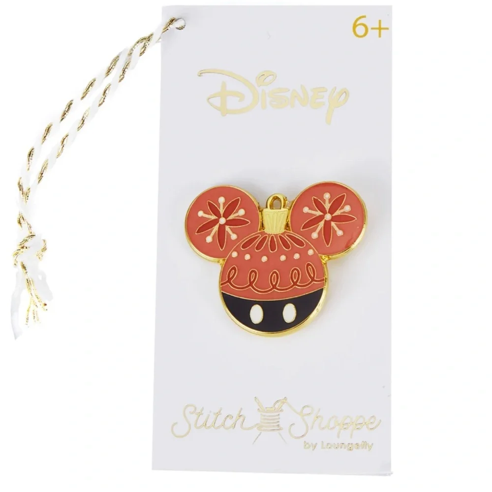 Loungefly‎ Stitch Shoppe Minnie Mouse Ornament Crossbody Bag and Pin
